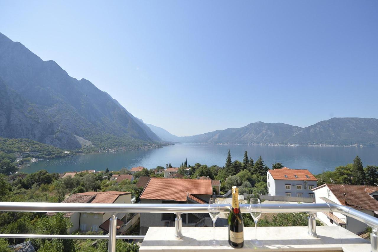 J & P Apartments Orahovac Kotor Extérieur photo