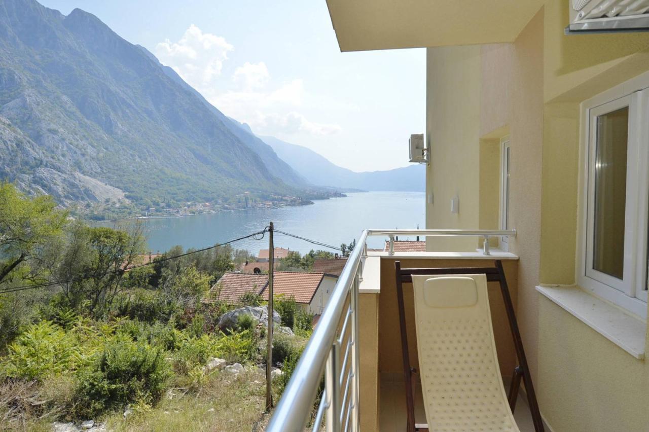 J & P Apartments Orahovac Kotor Extérieur photo