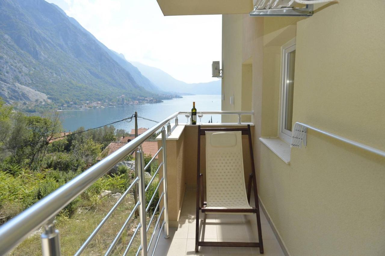 J & P Apartments Orahovac Kotor Extérieur photo
