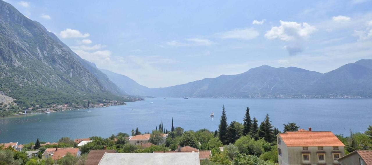 J & P Apartments Orahovac Kotor Extérieur photo