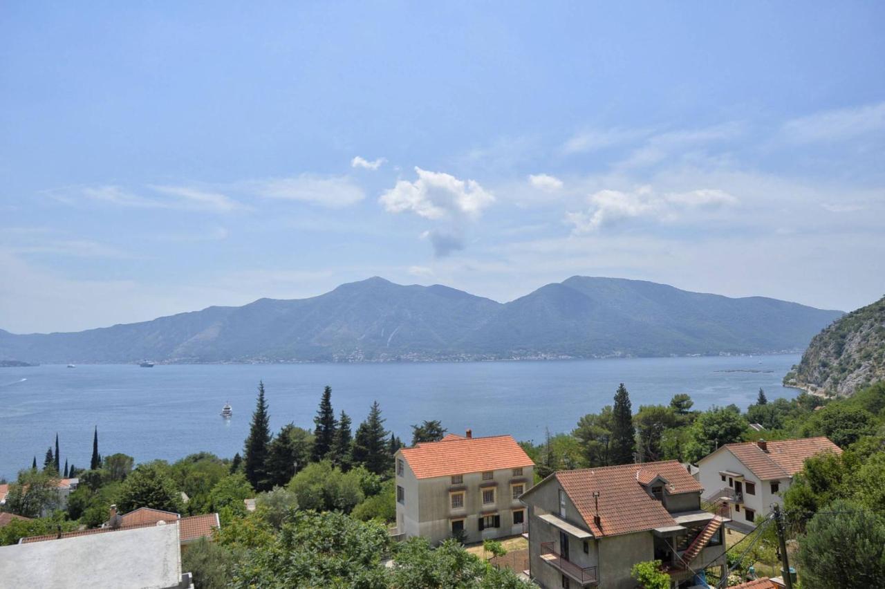 J & P Apartments Orahovac Kotor Extérieur photo
