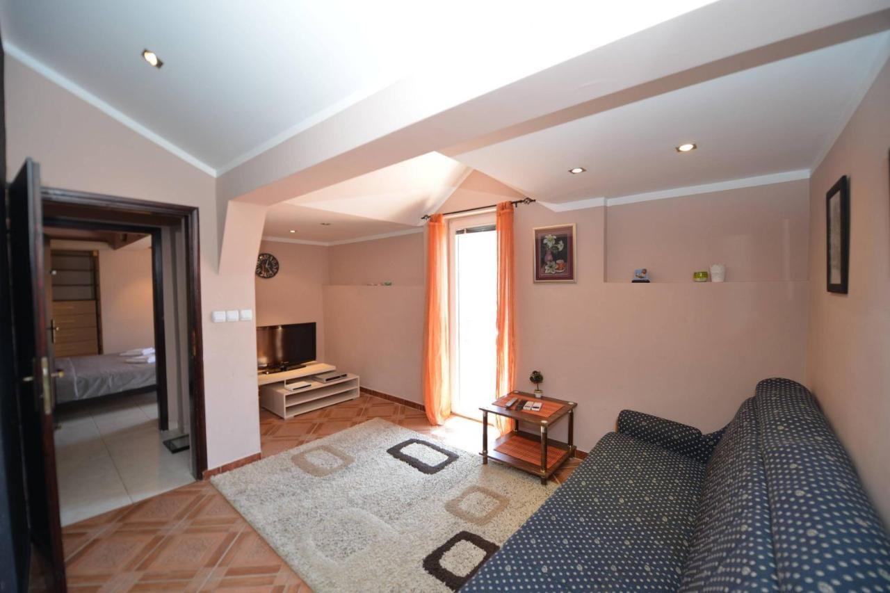 J & P Apartments Orahovac Kotor Extérieur photo